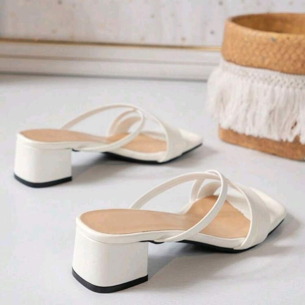 Elegant White Strappy Sandals